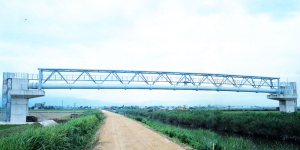 トラス型式水管橋写真